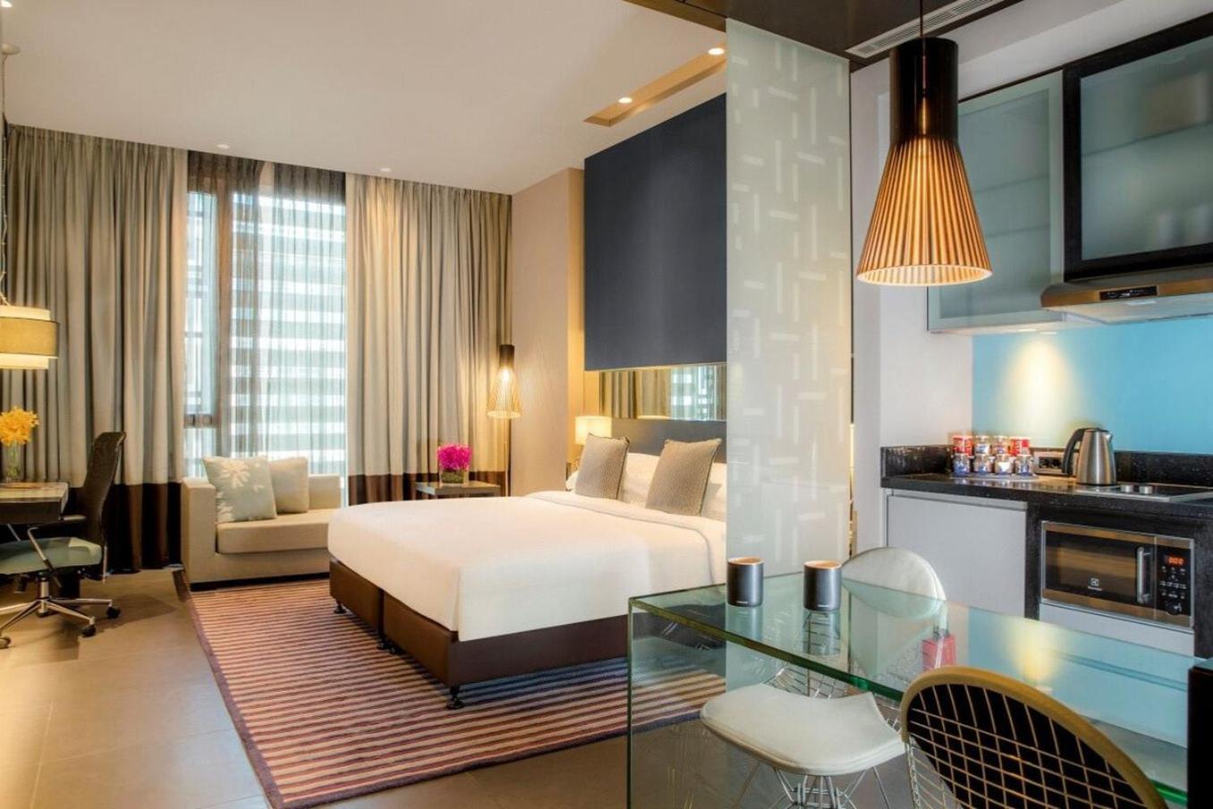 The Abdali Boulevard Hotel Amman Exterior photo Studio