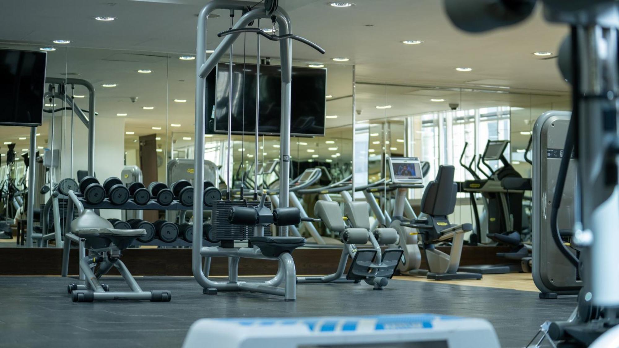 The Abdali Boulevard Hotel Amman Exterior photo The gym at the hotel