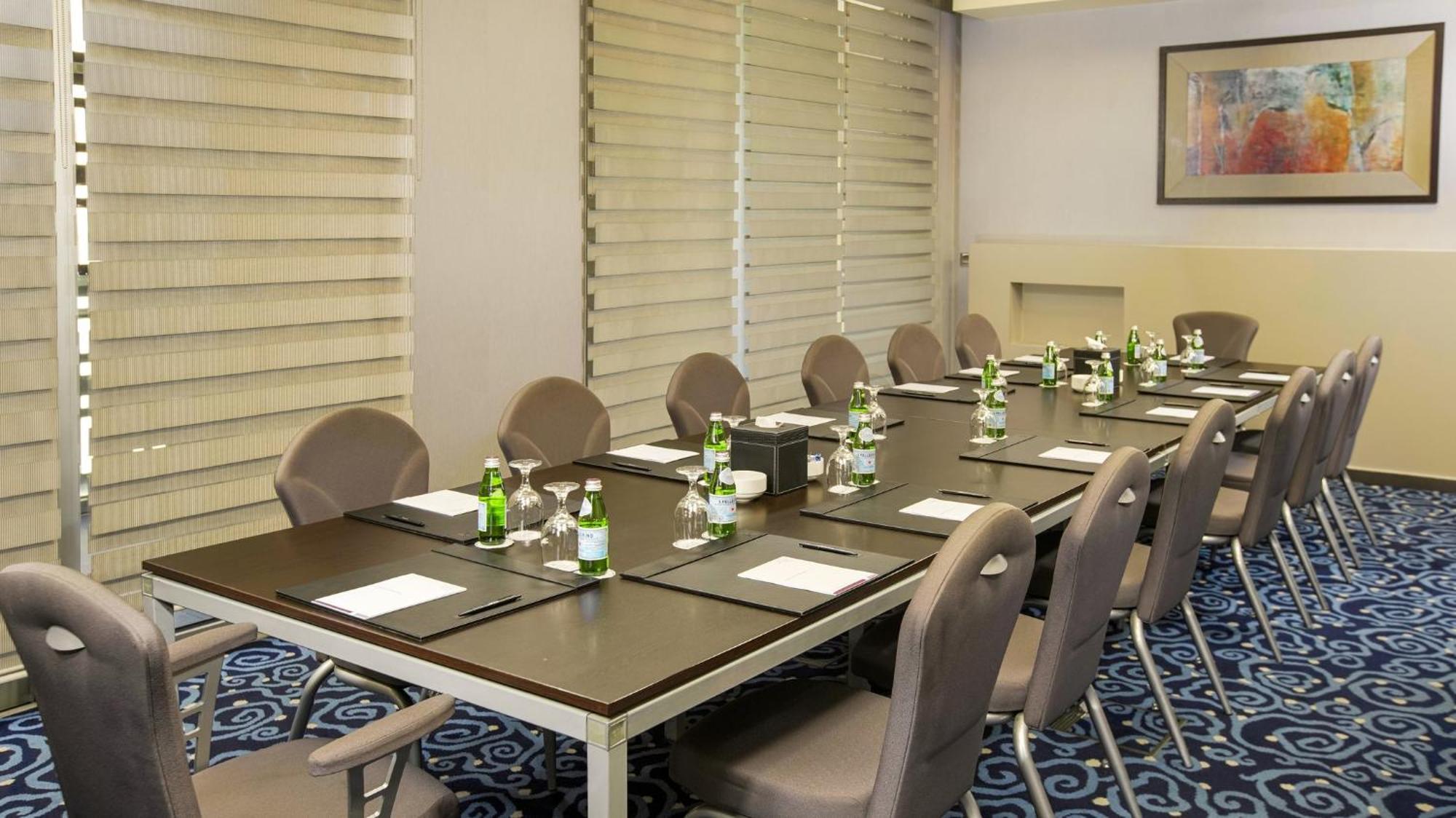 The Abdali Boulevard Hotel Amman Exterior photo Meeting room